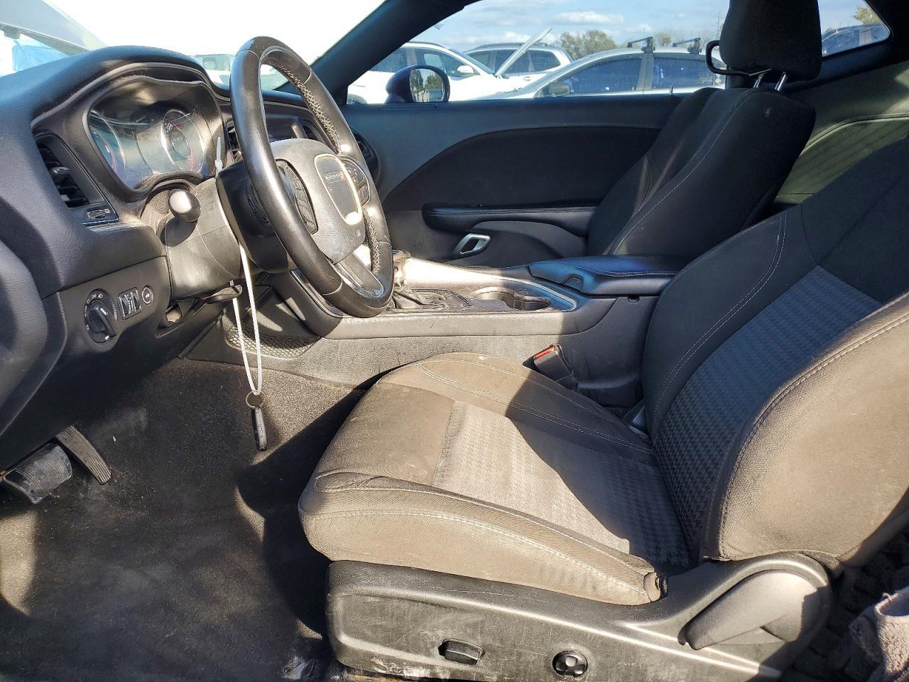 2020 Dodge Challenger Sxt - Image 7