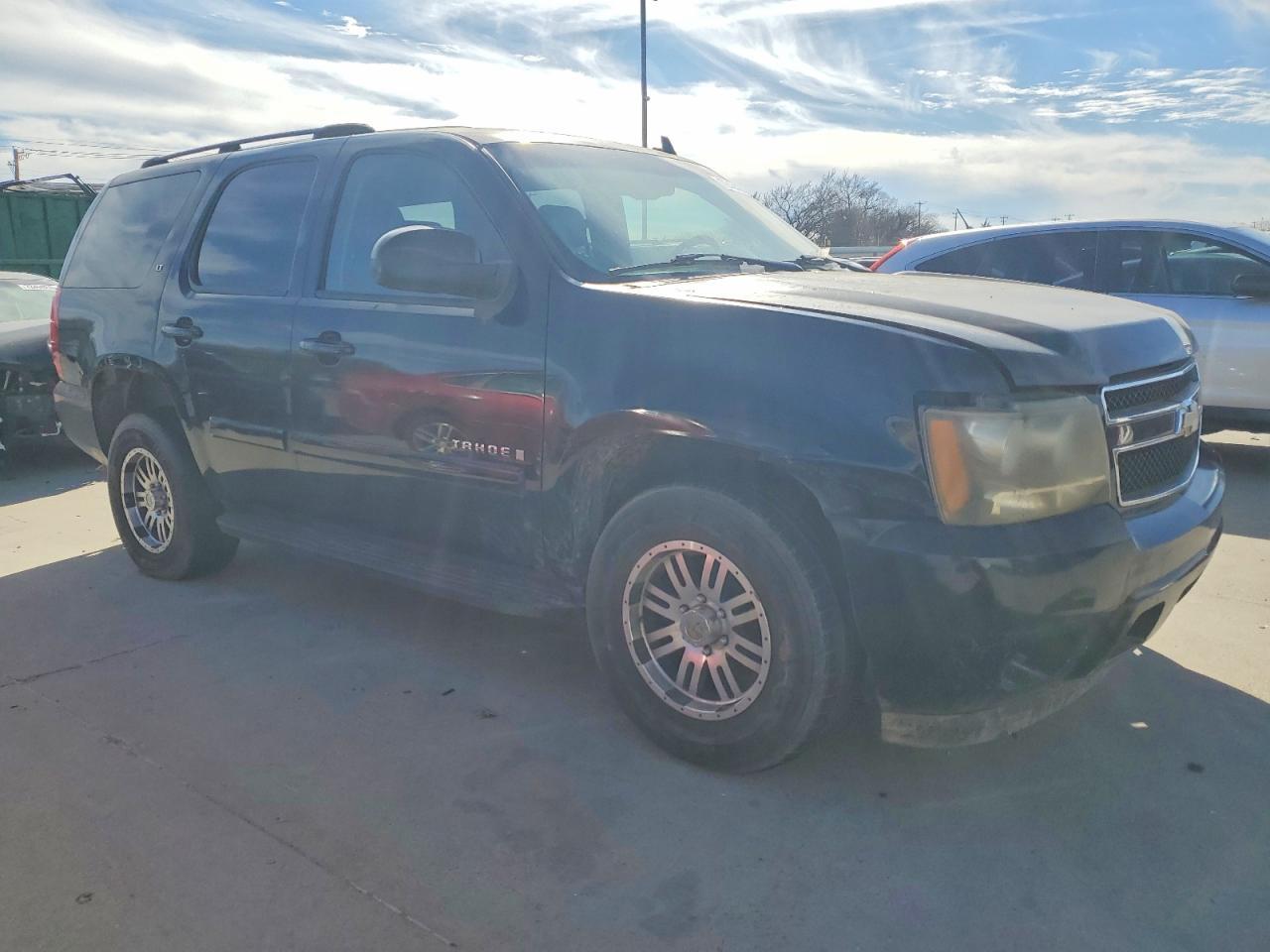 2007 Chevrolet Tahoe C1500 - Image 4