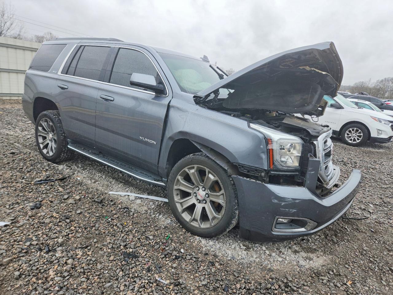 2019 GMC Yukon Sle - Image 4