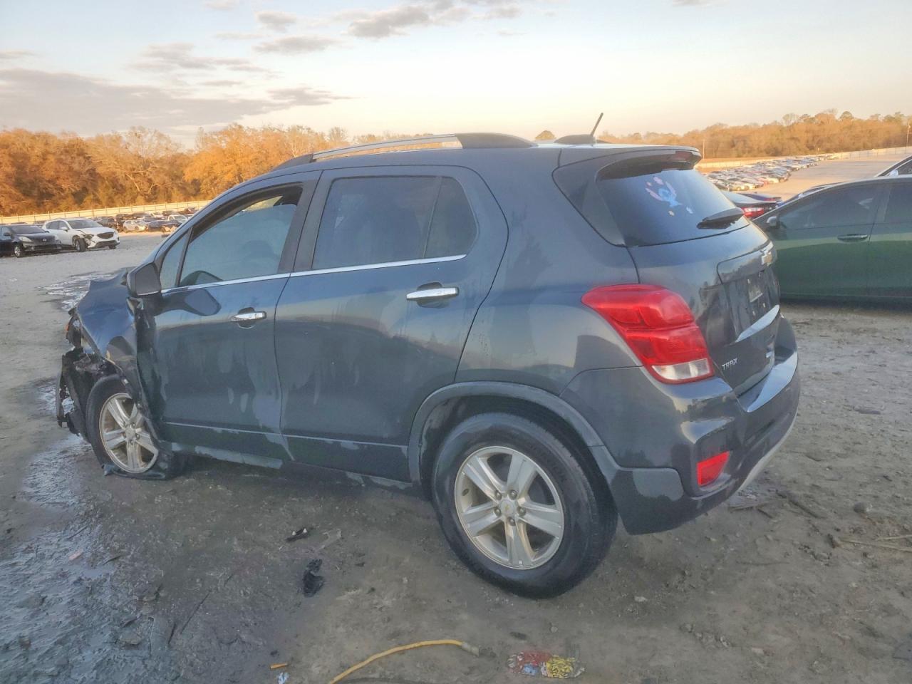 2018 Chevrolet Trax 1Lt - Фото 2