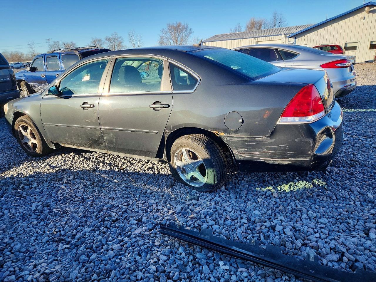 2013 Chevrolet Impala Lt - Image 2