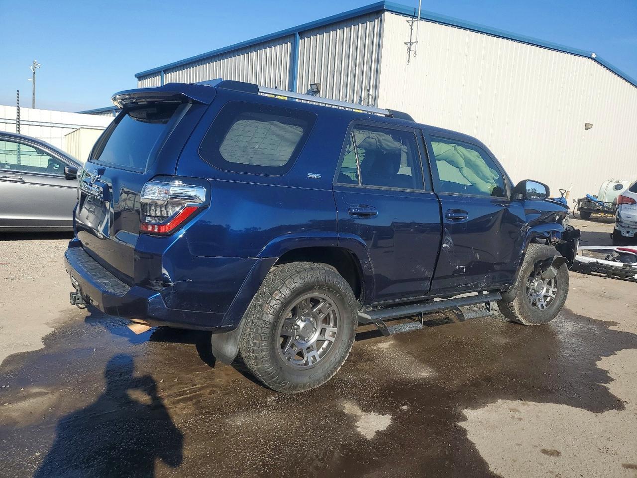 2020 Toyota 4Runner Sr5 - Фото 3