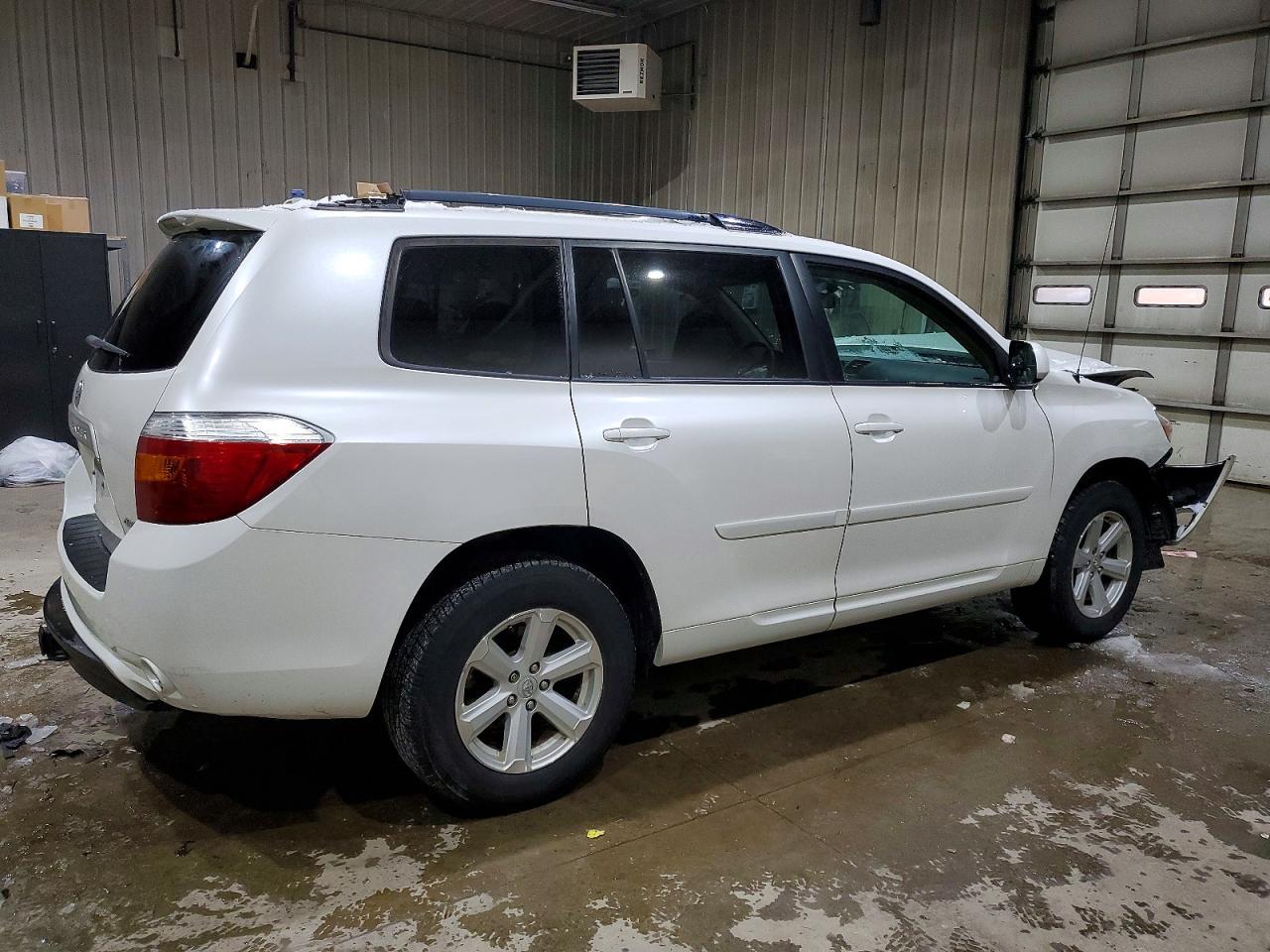 2010 Toyota Highlander - Фото 3