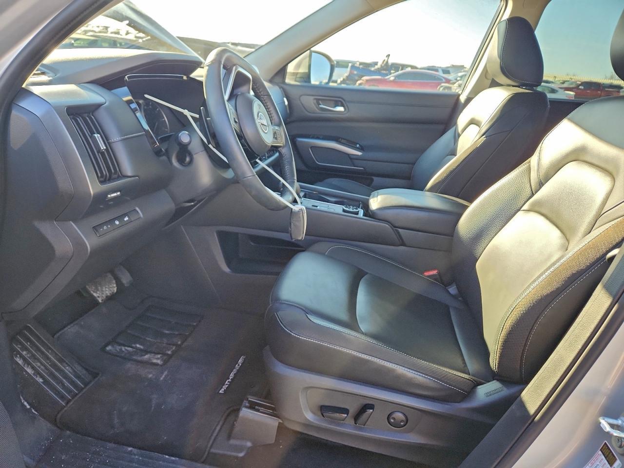 2023 Nissan Pathfinder Sl - Фото 7