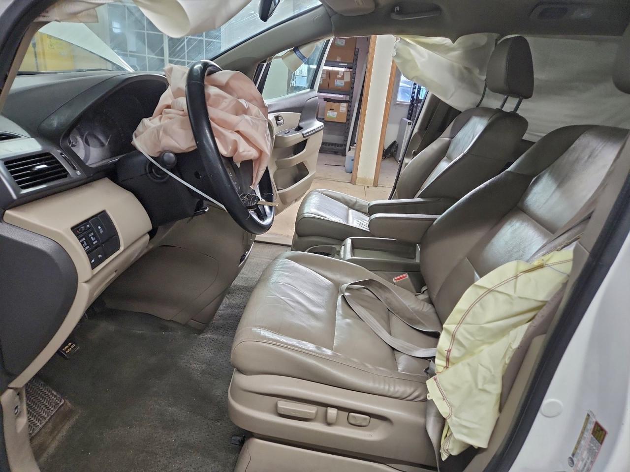 2011 Honda Odyssey Touring - Фото 7