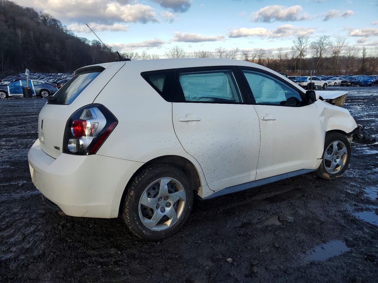2009 Pontiac Vibe - Фото 3