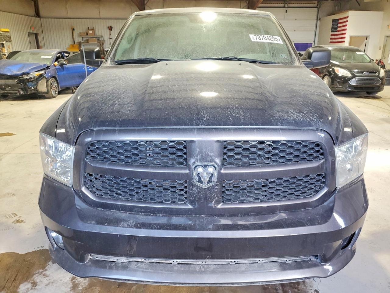 2019 Ram 1500 Classic Tradesman - Фото 5