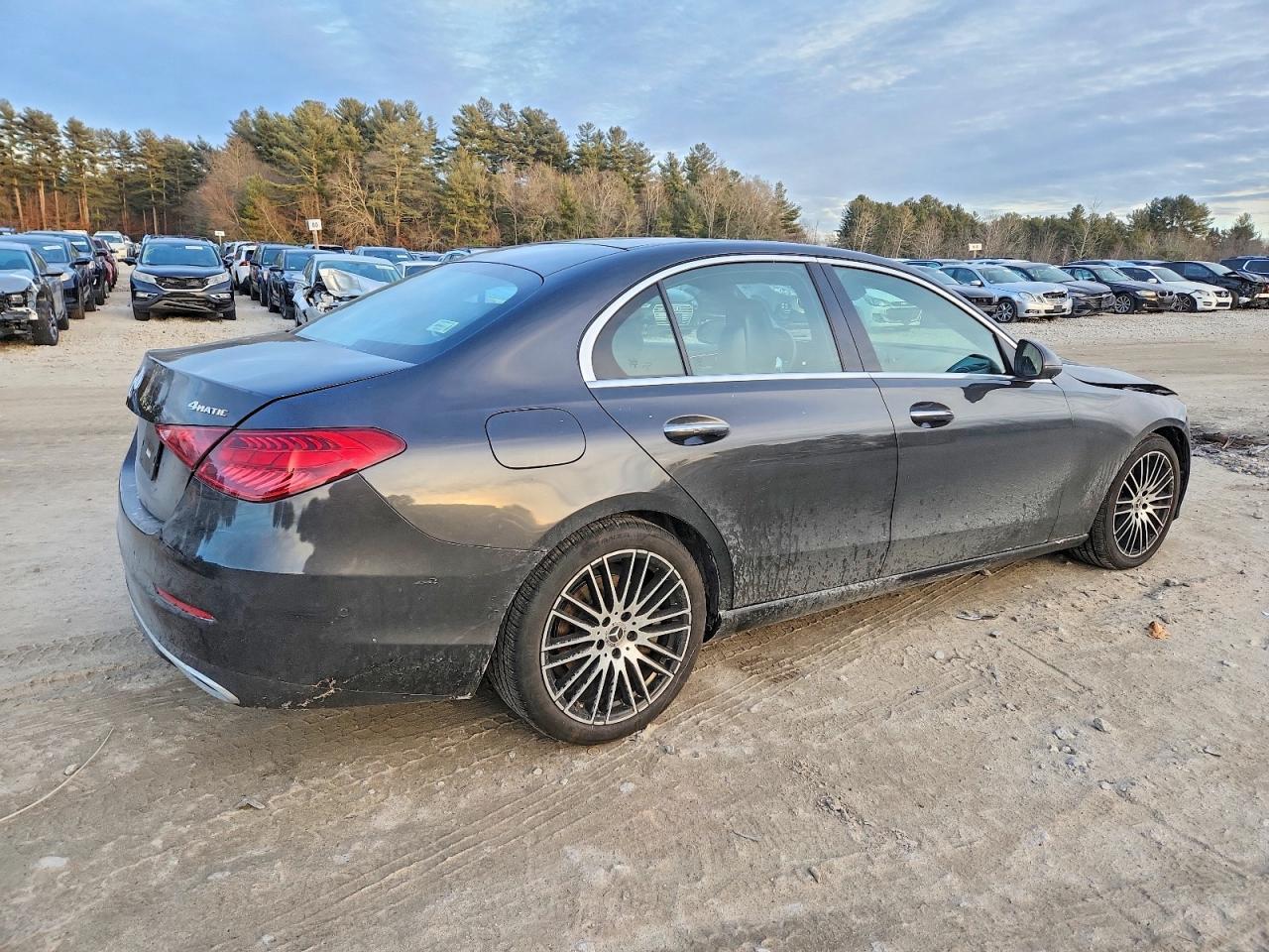 2022 Mercedes-Benz C 300 4Matic - Фото 3