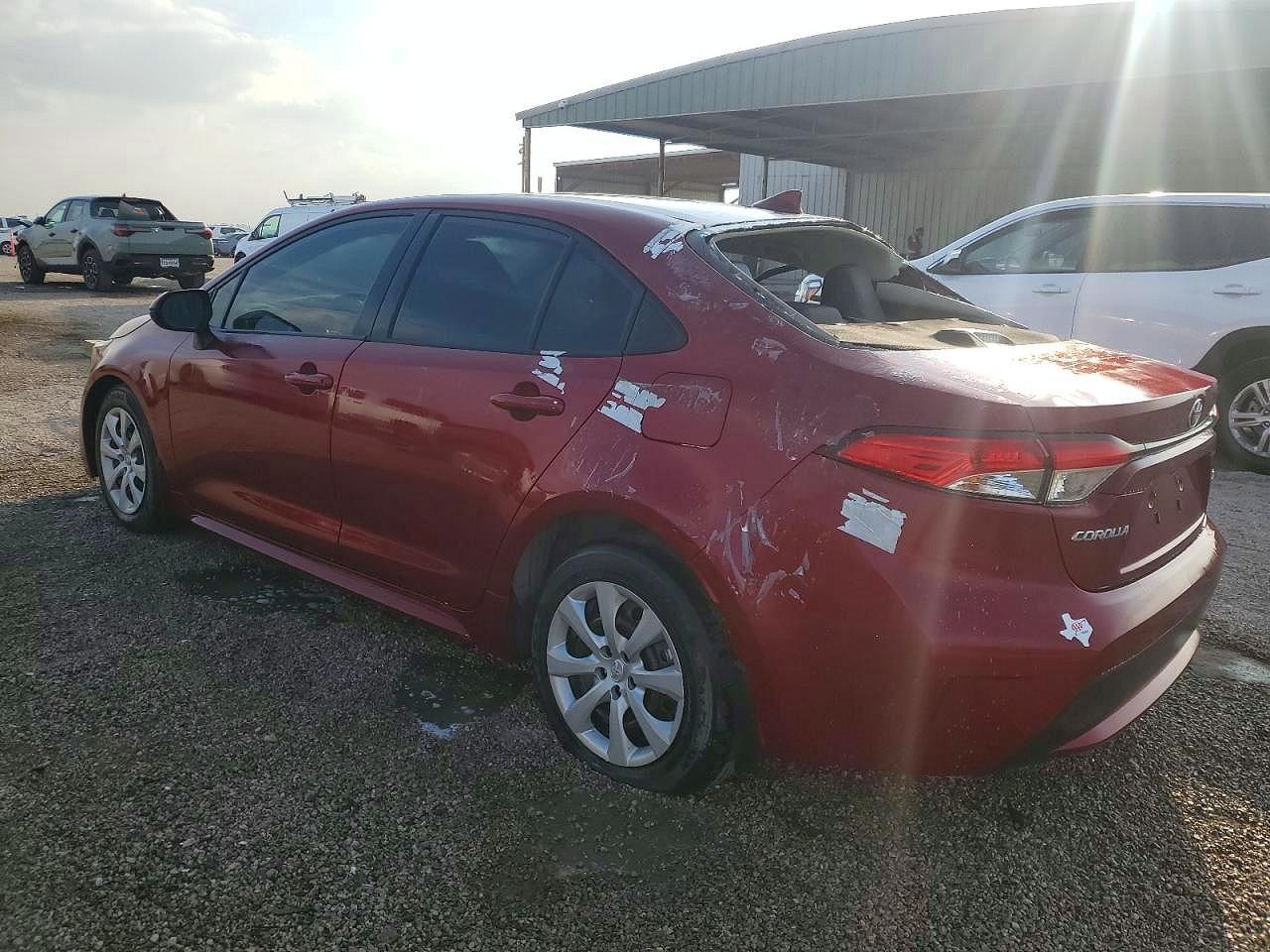 2022 Toyota Corolla Le - Фото 2