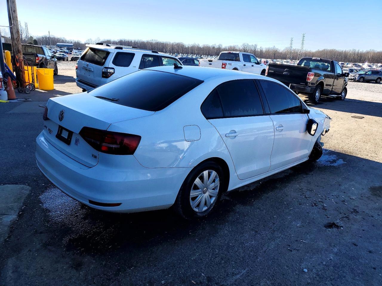 2016 Volkswagen Jetta S - Image 3