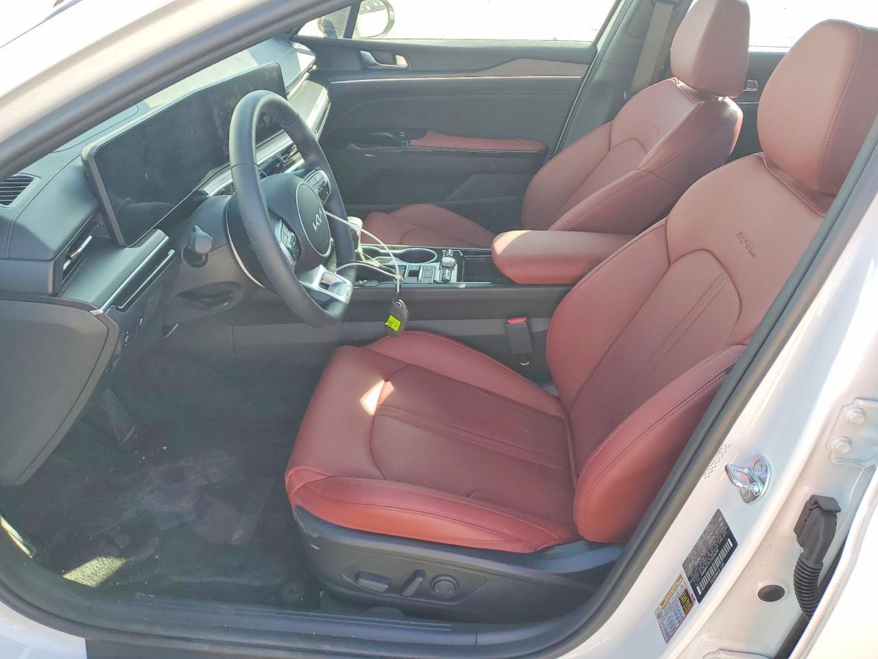 2026 Kia K5 Gt Line - Image 7