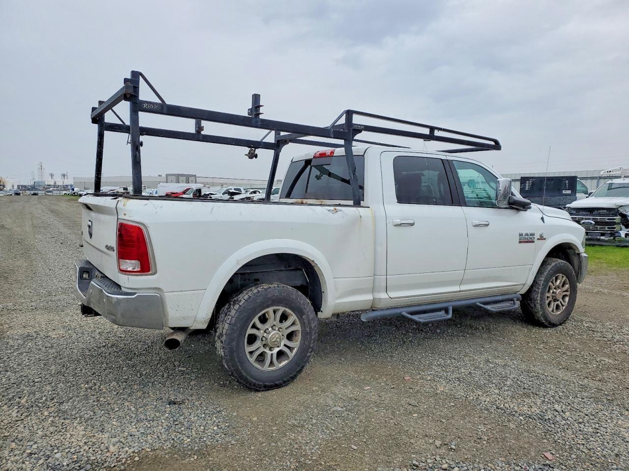 2017 Ram 2500 Laramie - Фото 3