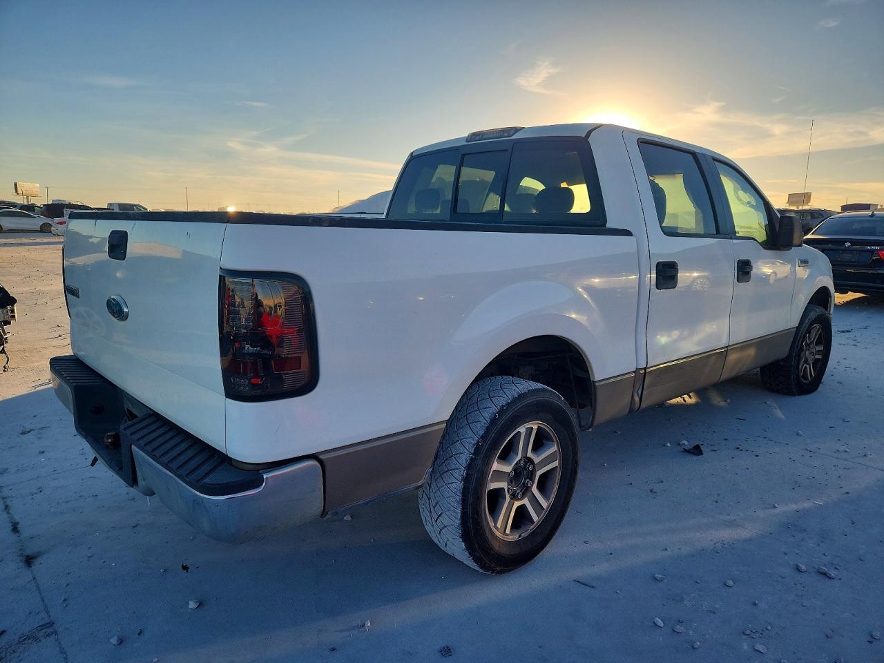 2006 Ford F-150 Supercrew - Image 3