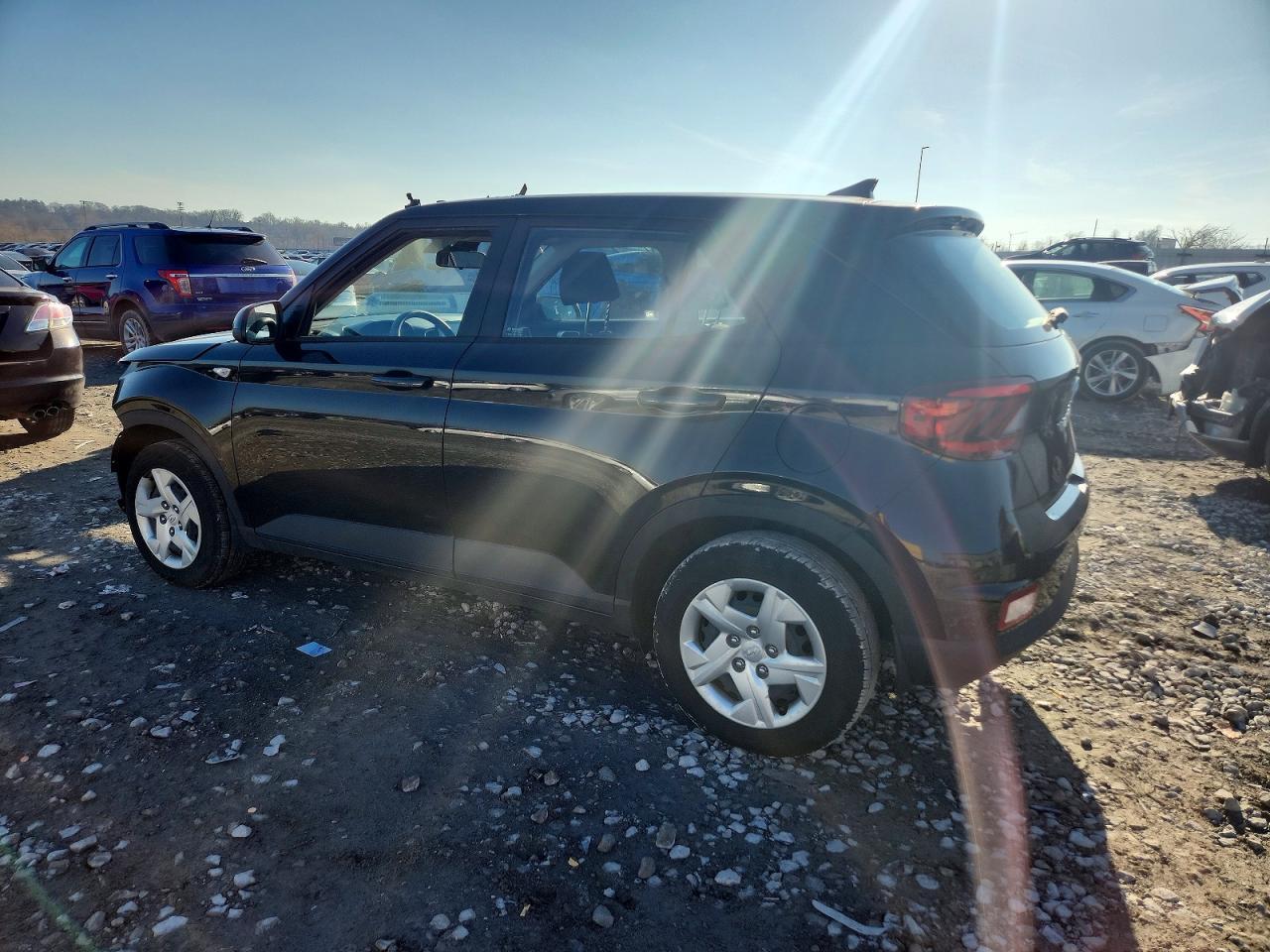 2020 Hyundai Venue Se - Фото 2