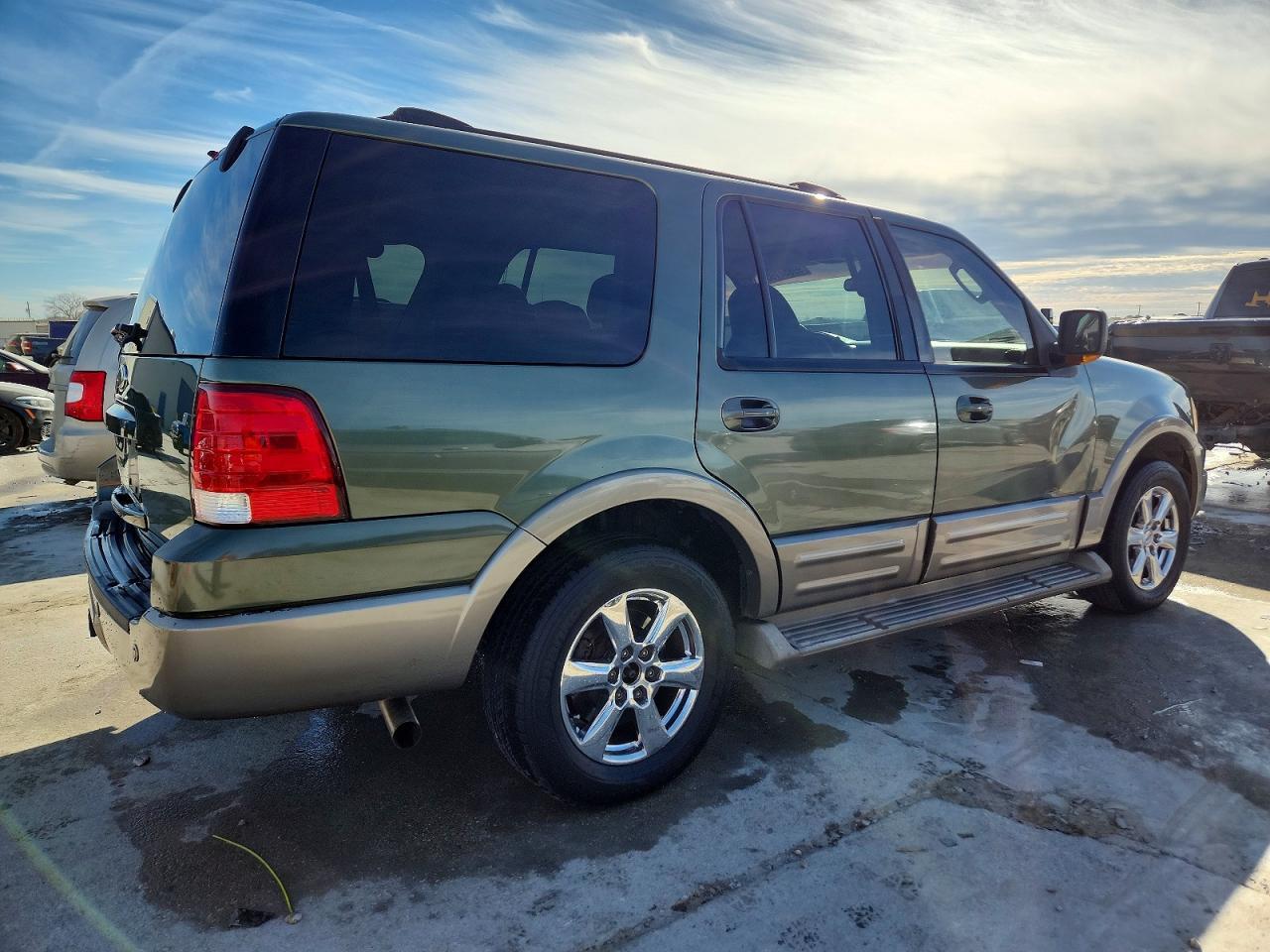 2004 Ford Expedition Eddie Bauer - Фото 3