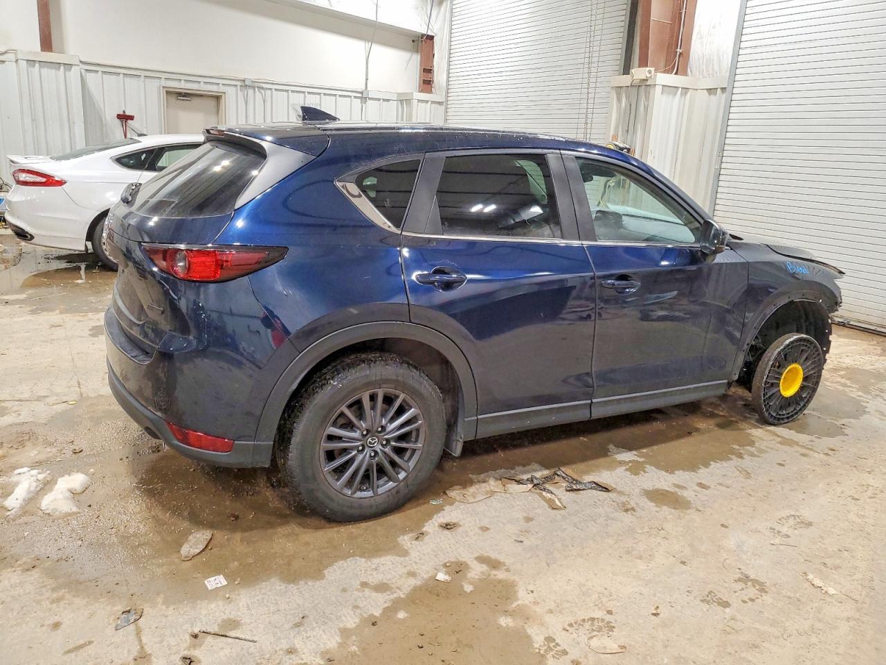2019 Mazd Cx-5 Touring - Фото 3