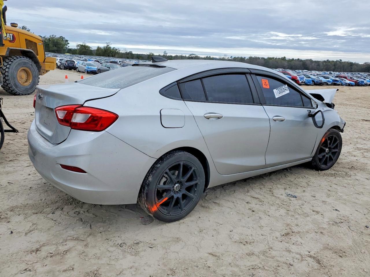 2017 Chevrolet Cruze Ls - Фото 3