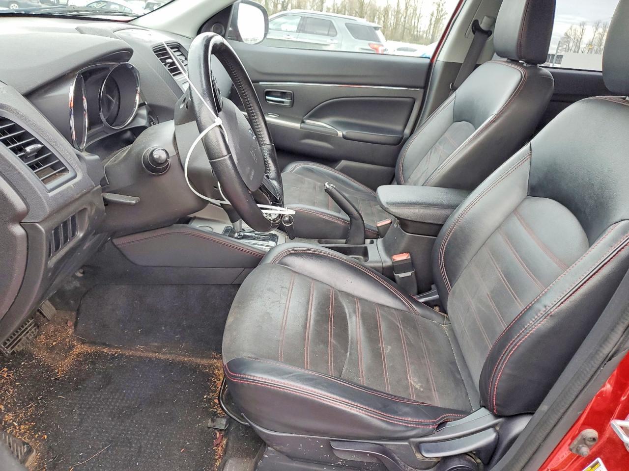 2018 Mitsubishi Outlander Sport Es - Image 7