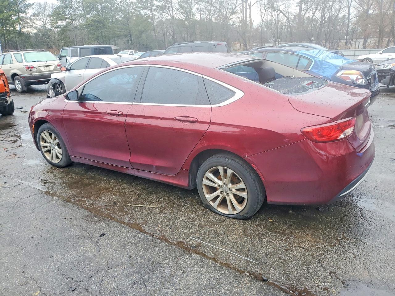 2015 Chrysler 200 Limited - Image 2