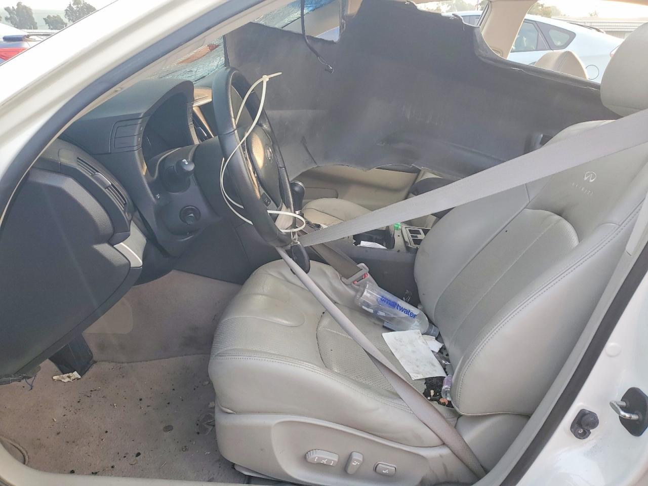 2009 Infiniti G37 Base - Image 7