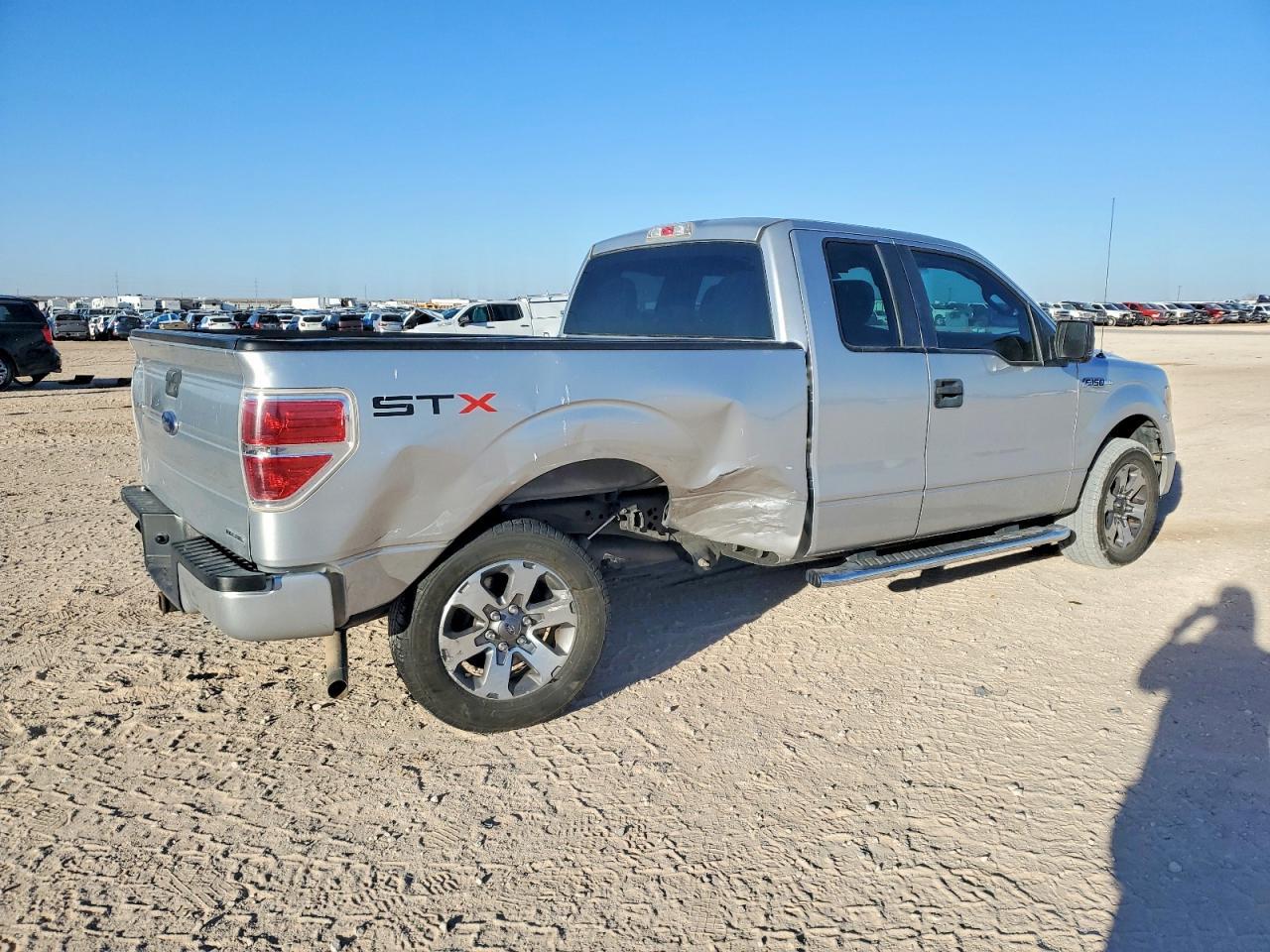2013 Ford F150 Super Cab - Image 3