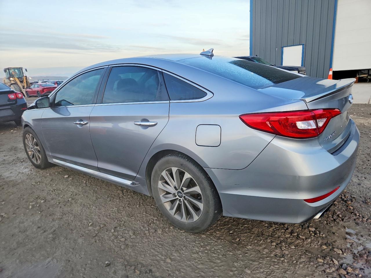 2016 Hyundai Sonata Sport - Image 2