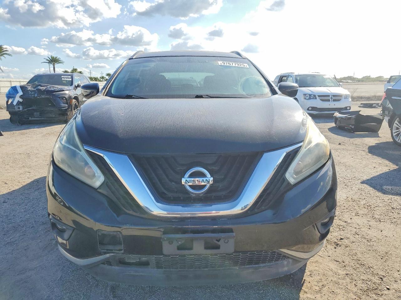 2018 Nissan Murano S - Image 5
