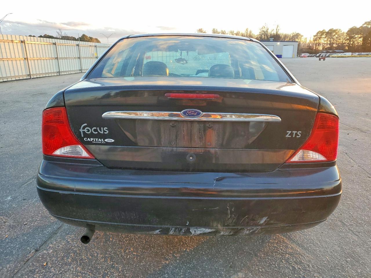 2000 Ford Focus Zts - Фото 6