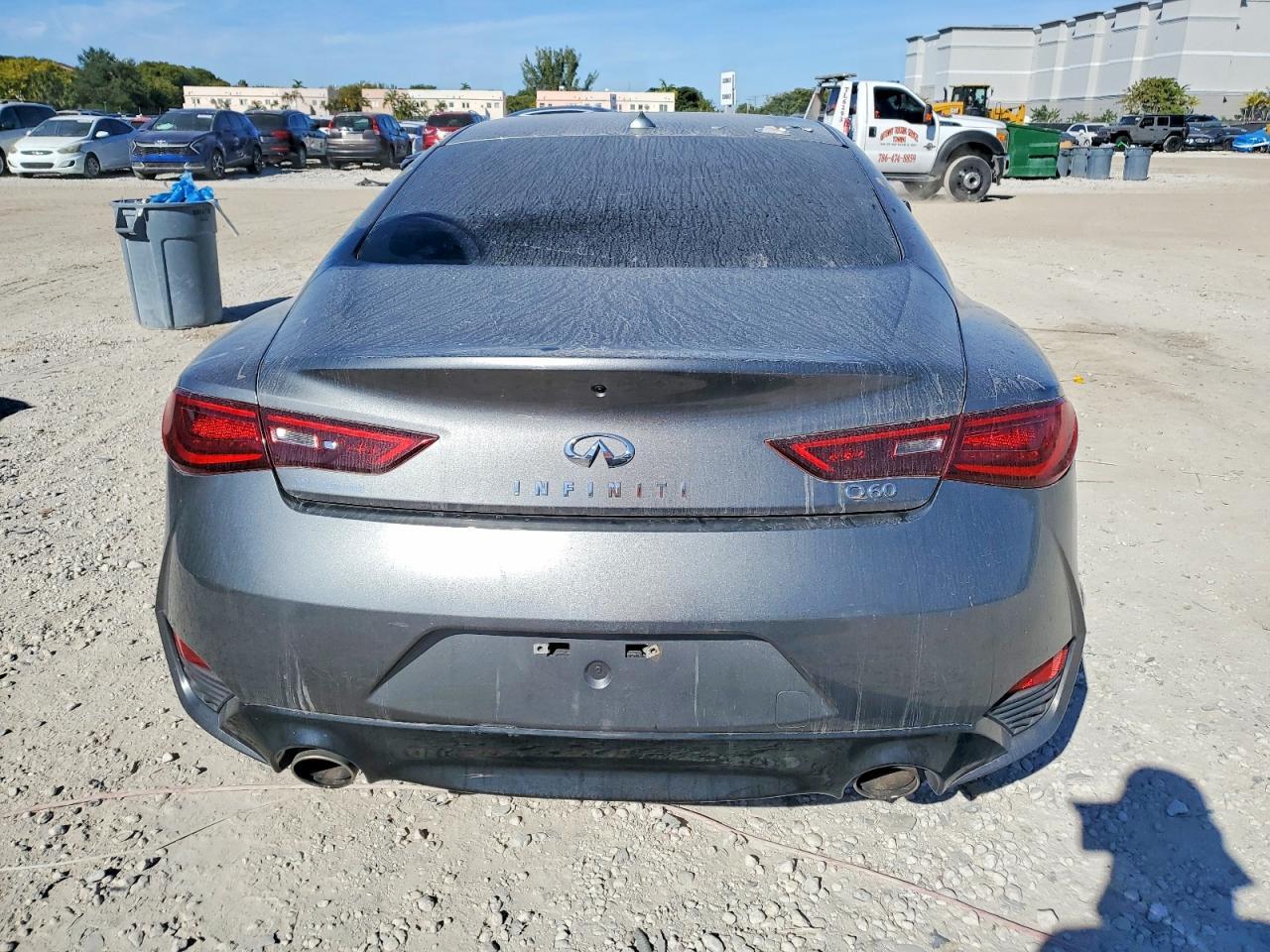 2017 Infiniti Q60 Base - Image 6