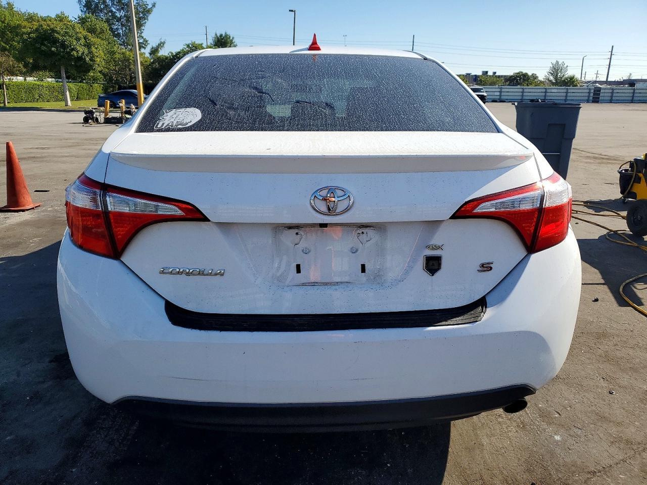 2016 Toyota Corolla S - Фото 6