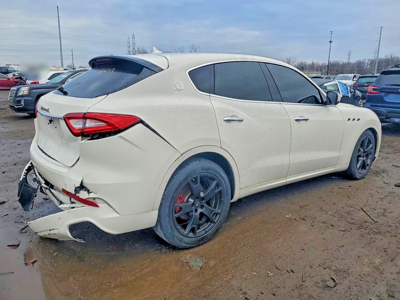 2019 Maserati Levante - Фото 3