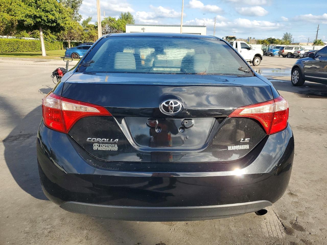 2018 Toyota Corolla L - Image 6