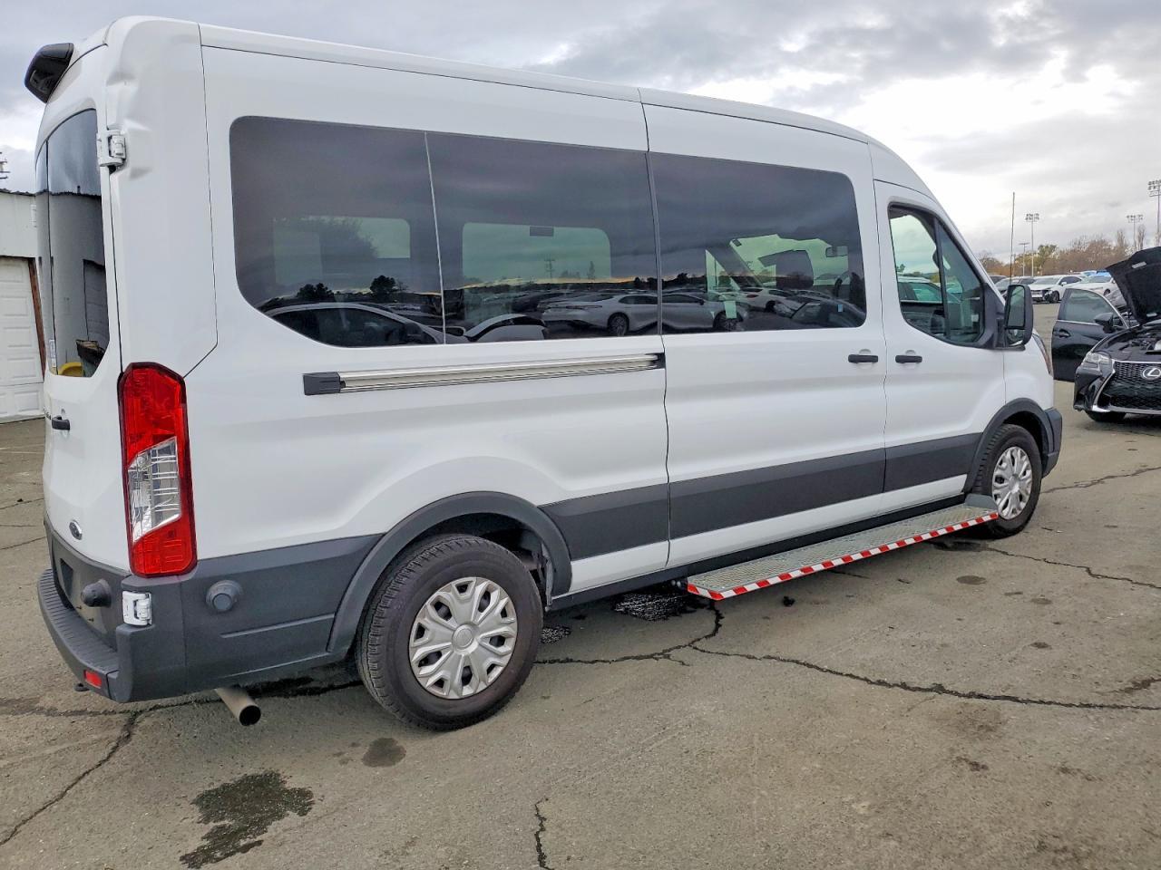 2024 Ford Transit T-350 - Image 3