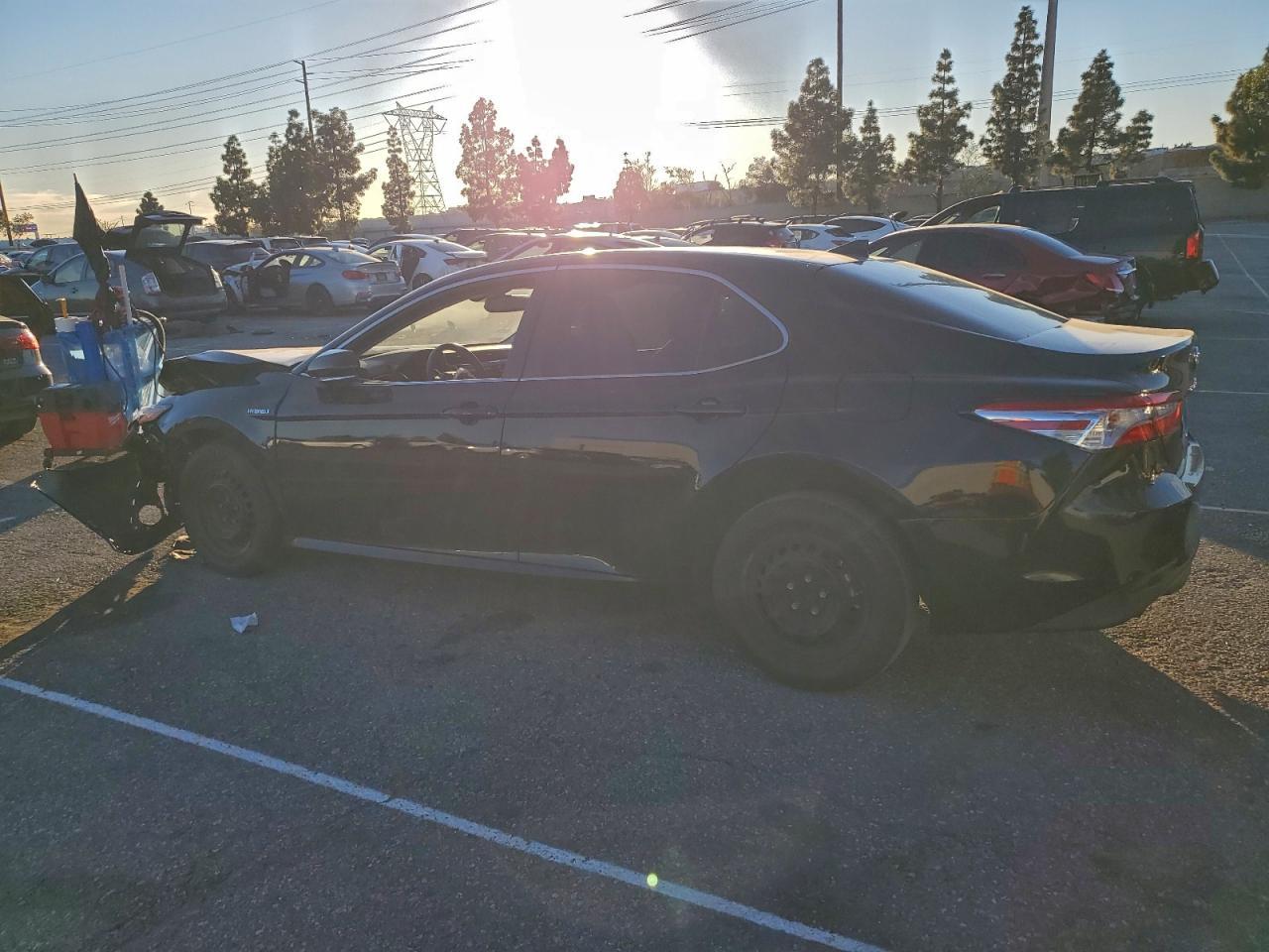 2019 Toyota Camry Le - Image 2