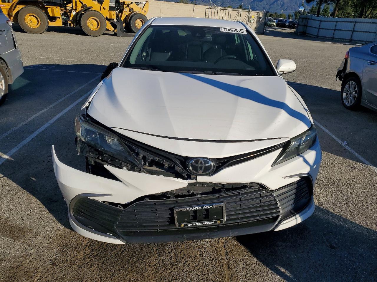 2021 Toyota Camry Le - Фото 5