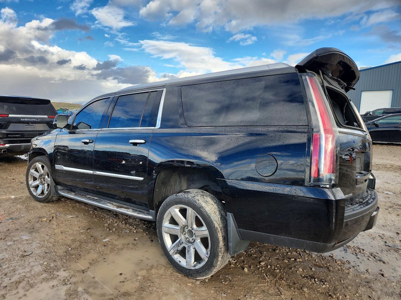 2016 Cadillac Escalade Esv Luxury - Фото 2