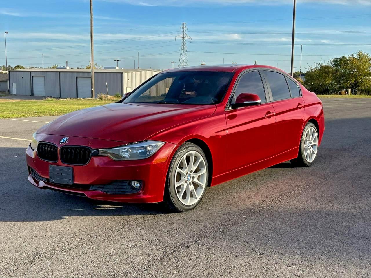 2014 BMW 320 I - Фото 2