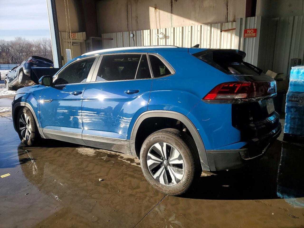 2025 Volkswagen Atlas Cross Sport Se - Image 2
