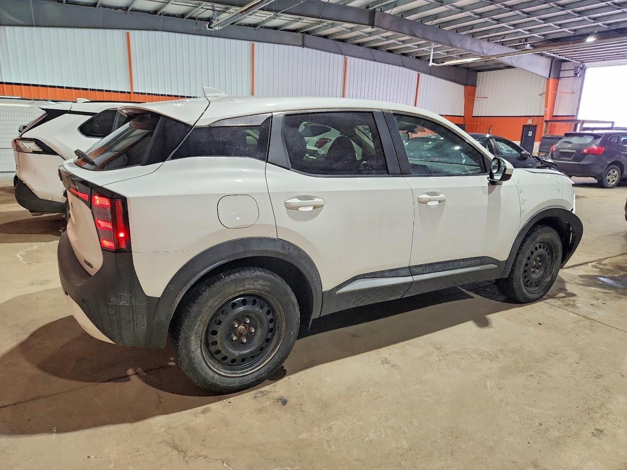 2025 Nissan Kicks Sv 4Dr Awd - Image 3