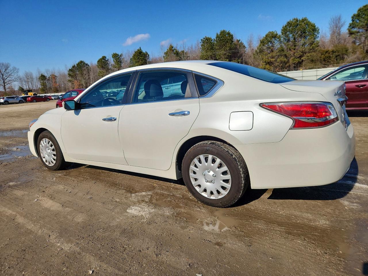 2015 Nissan Altima 2.5 - Фото 2