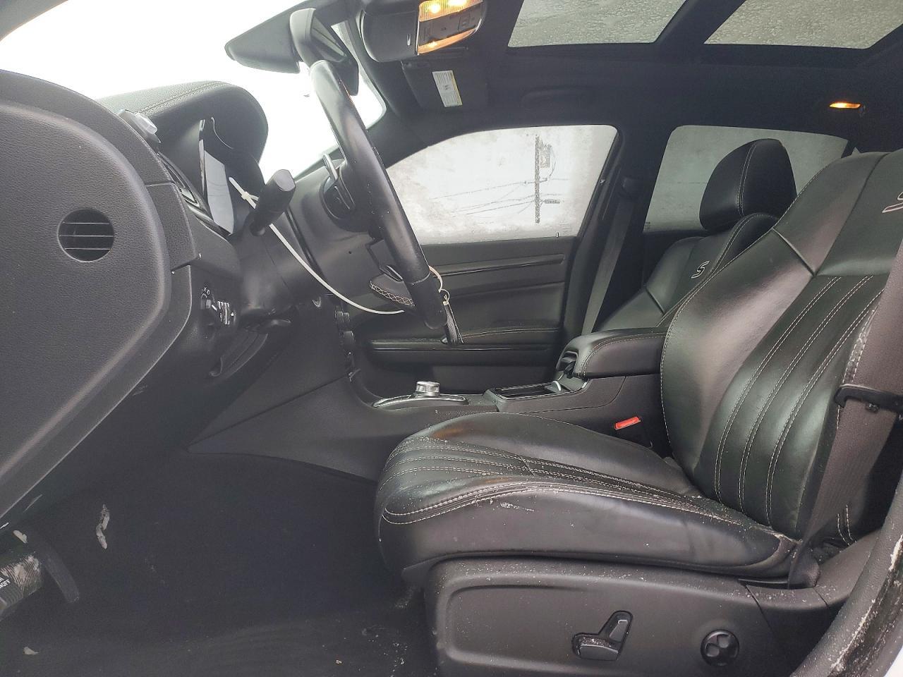 2015 Chrysler 300 S - Фото 7