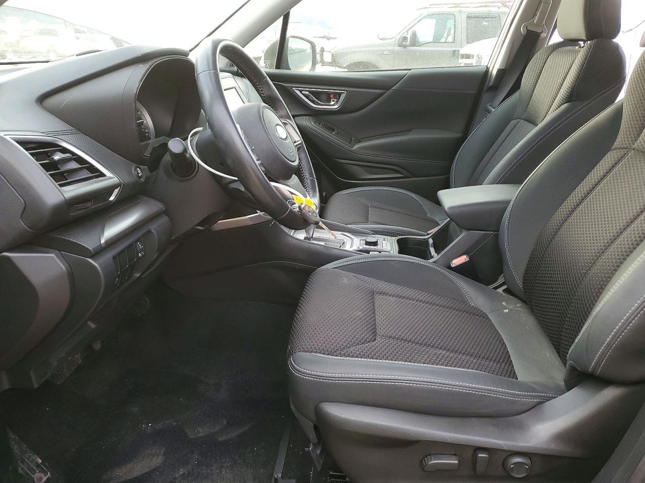 2020 Subaru Forester Premium - Image 7