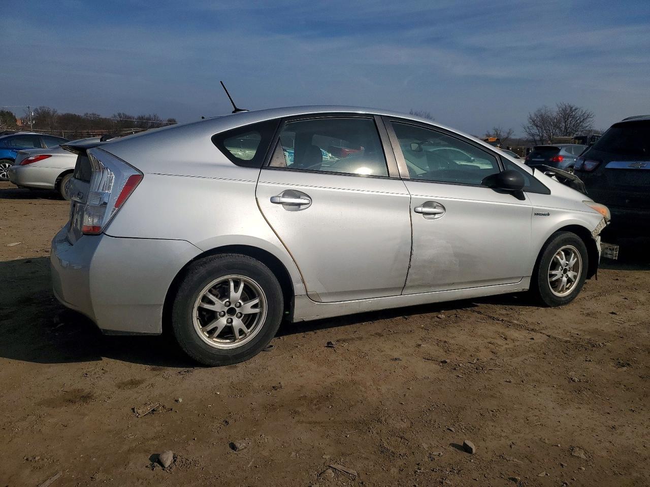 2011 Toyota Prius - Фото 3