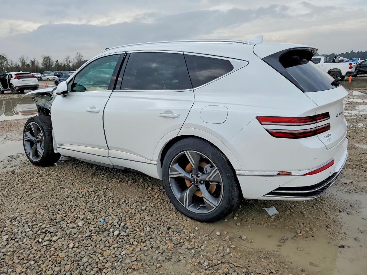 2025 Genesis Gv80 Prestige - Image 2