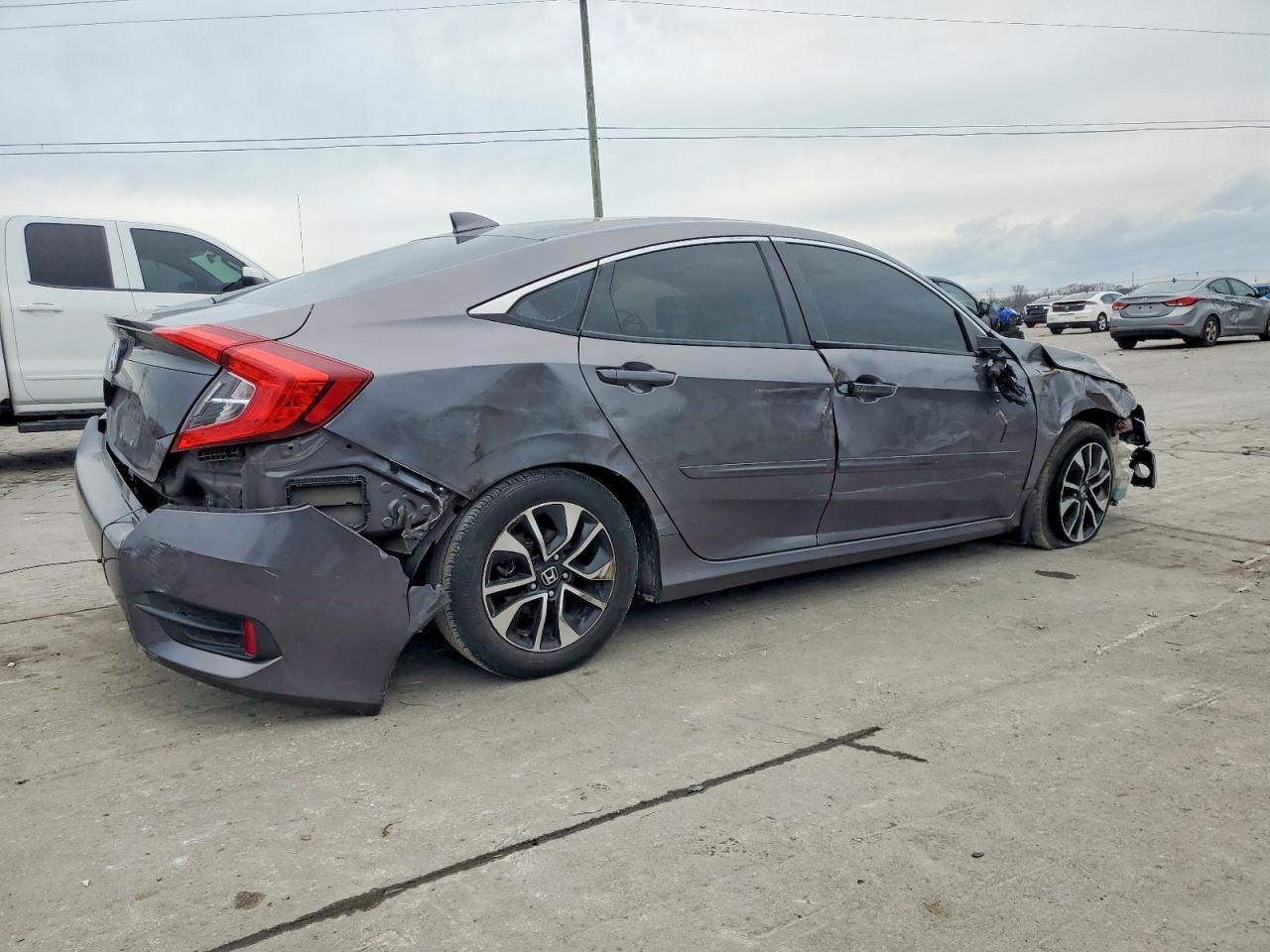2019 Honda Civic Ex - Фото 3