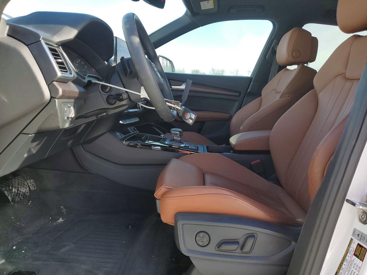 2024 Audi Q5 Premium 45 - Фото 7