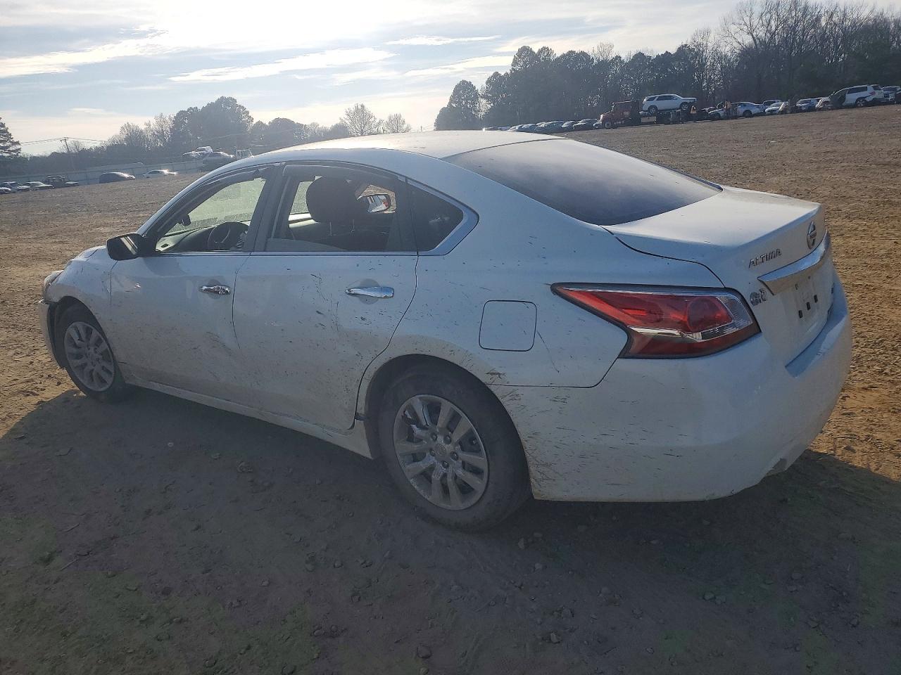 2014 Nissan Altima 2.5 - Фото 2