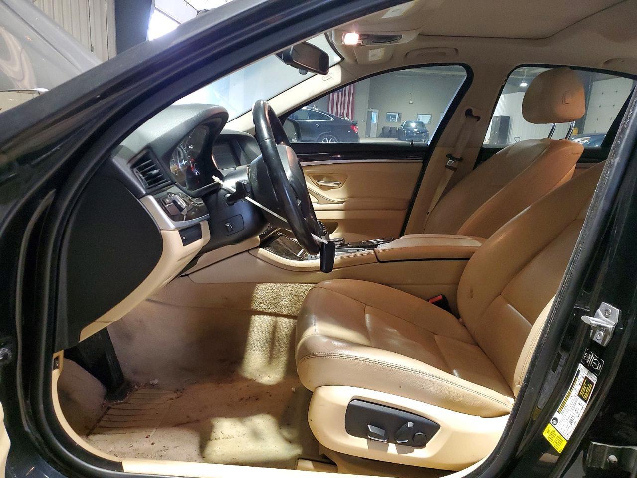 2015 BMW 528 I - Image 7