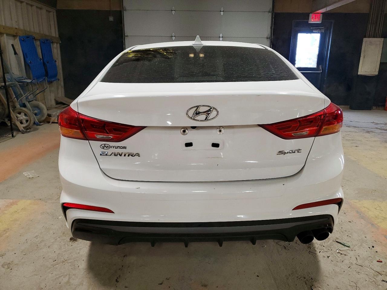 2017 Hyundai Elantra Sport - Фото 6