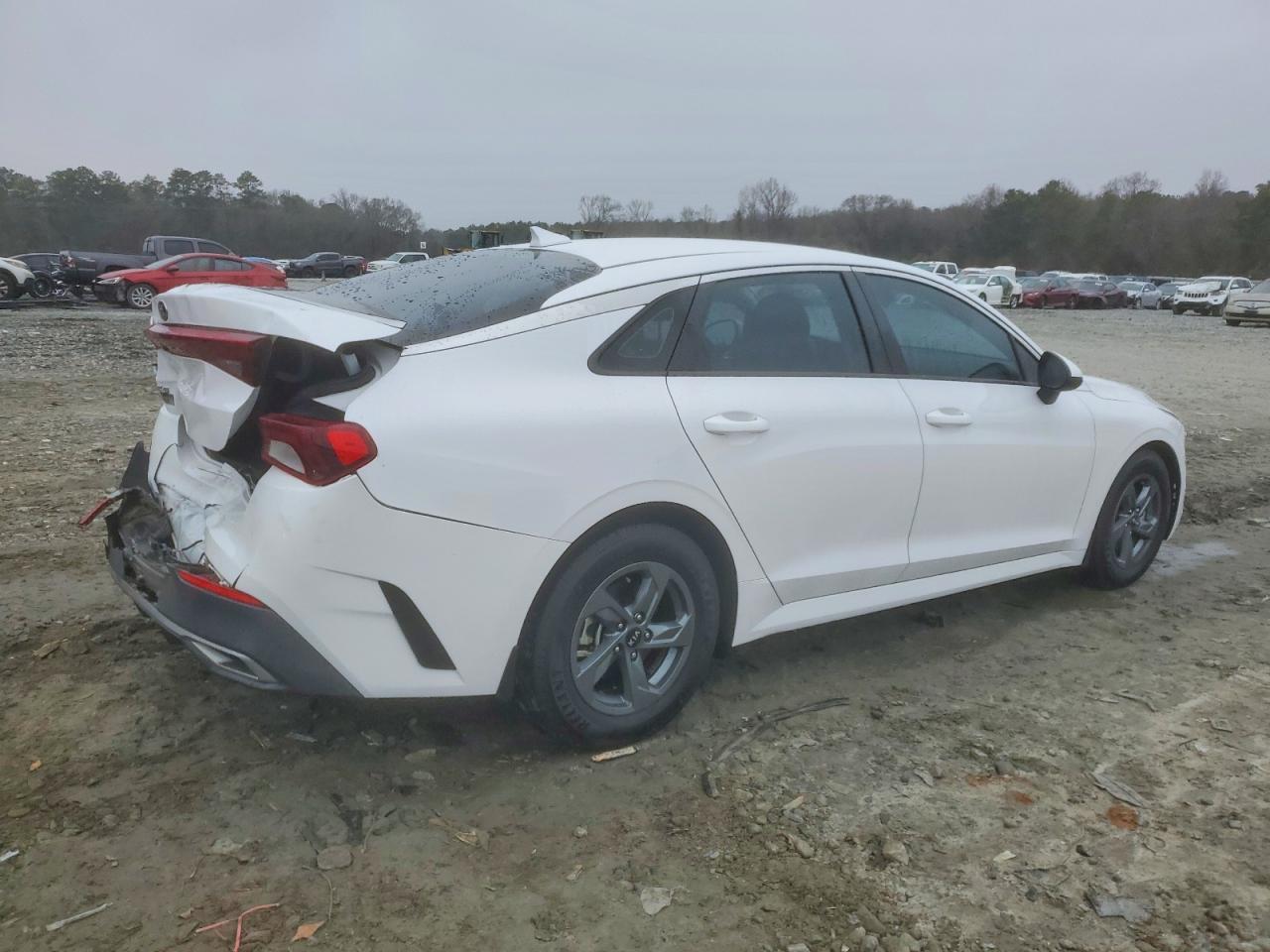 2021 Kia K5 Lx - Фото 3